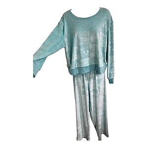 Hello Kitty blue‎ velour hello kitty monogram printed top & pant set size large